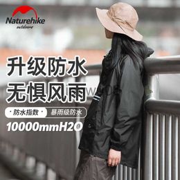 Heren Jackets NatureHike Ultralight 320G Korte Sport Raincoat Womanman Fashion Breathable dunne kap 100 Nylon Raincoat Camping Wandelen J230811