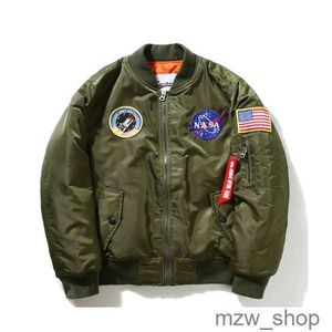 Vestes pour hommes Nouvelle veste Nasa Flight Pilot Mens Stylist Bomber Ma1 Veste Coupe-vent Broderie Baseball Section militaire S-XXL 2 J1UL