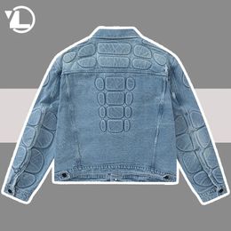 Vestes pour hommes Rétro Convexe Tortue Shell Denim Veste Hommes Hip Hop Ripped Trou Lâche Harajuku Bomber Manteaux Court Street Automne Jeans Outwear 231215