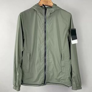 Vestes pour hommes Lumière du soleil d'été Veste à capuche Casual simple vêtements de protection solaire de style européen et américain pour les amoureux Mode manteau de jeunesse pour hommes Vêtements d'extérieur pour hommes