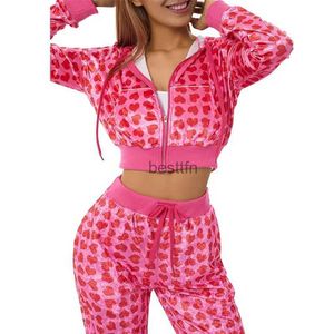 Vestes pour hommes Y2K Velvet Heart Print Top Top Bomber à capuche Veste Femme Printemps Mignon Rose Manteaux à manches longues Zipper Hiver 90s OvercoatL231006