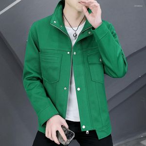 Vestes pour hommes Jeunes hommes Printemps et Automne Style Social Guy Veste de couleur unie Version coréenne de la couche de finition tendance