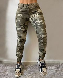 Pantalon en jean pour hommes 2023 Tendances de la rue de la mode Camouflage Imprimer Poche Design Revers Quotidien Casual Taille Haute Slim Fit Long 230922