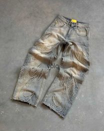 Jeans masculin 2023 American Trendy Gothic Patchwork BRAW BROID BROIDED HAUT TAIS