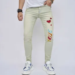 Jeans pour hommes 2023 automne lettre broderie crayon pantalon spandex slim fit bas masculins