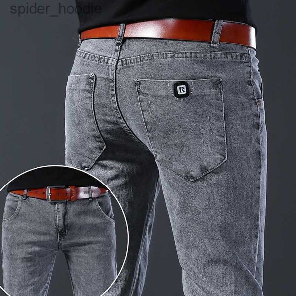 Jeans pour hommes 2023 automne nouvelle mode Jeans hommes Style coréen droit gris taille moyenne pantalon mâle décontracté Denim pantalon L230927