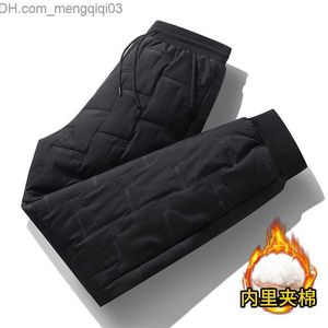 Heren jeans 2023 herfst/winter nieuwe zwarte mode plus katoen dik warme grote heren casual losse en comfortabele broek m-5xl z230814