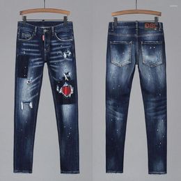 Jeans pour hommes 2023 haute qualité mode Italia tendance 1:1 trou patchs homme Europe Streetwear serré bleu clair Stretch coton