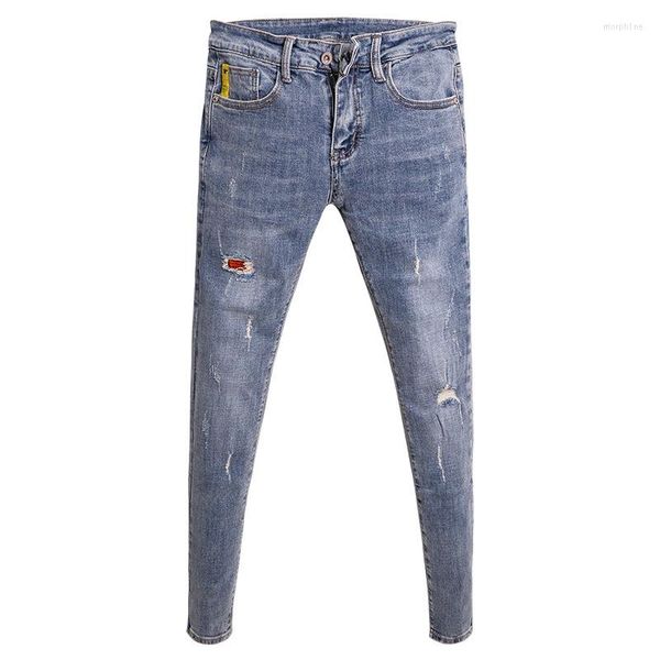 Jeans para hombres 2023 Azul claro Lápiz lavado Noveno pantalones Hombres Estilo coreano Parche rasgado Slim Fit Pies elásticos Vaquero Adolescente