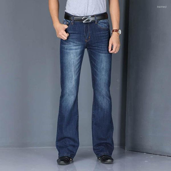 Jeans pour hommes 2023 hommes grande botte évasée coupe jambe coupe ample taille haute concepteur masculin classique pantalon en jean droit pour le travail bleu noir 40