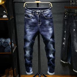 Jeans pour hommes 2023 Printemps et automne Tendance de la mode Couleur unie Élastique Hommes Casual Slim Confortable Haute Qualité Petit pantalon de pied