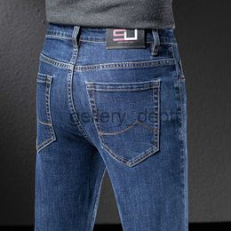 Herrenjeans 2023 Frühling Herbst Neue Herren Slim Straight Denim Jeans Premium Freizeitkleidung Einfache Baumwolle Stretch Midweight Jeans Cowboy J230922