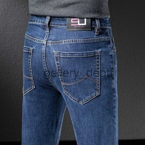 Jeans pour hommes 2023 printemps automne nouveaux hommes mince droit Denim jean Premium vêtements de sport Simple coton Stretch moyen poids jean Cowboy J230922