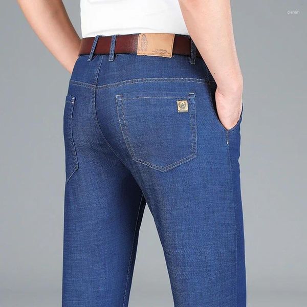 Jeans para hombres 2023 Primavera Verano Ajuste ligero Ropa de negocios clásica recta Pantalones casuales de cintura alta elásticos de algodón fino