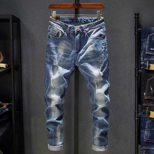 Jeans pour hommes 2023 printemps été nouveau bleu mode Jeans hommes pantalons extensibles Slim déchiré trou maigre Streetwear Denim pantalon mâle L230724