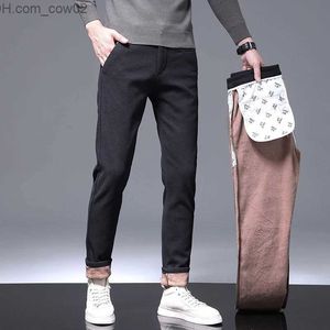 Jeans pour hommes 2023 hiver hommes pantalons décontractés chauds mode d'affaires Slim Fit élastique épais gris noir coton laine hommes Leggings Z230711