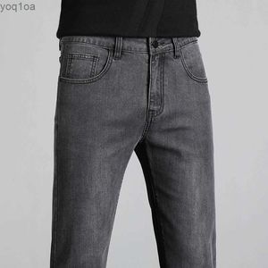 Heren jeans 2024 herfst nieuwe heren jeans ultra dun een rechte zakelijke zakelijke casual elastische broek mode zwart grijze heren jeans merk kledingl2404