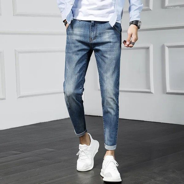 Jeans para hombres 2024 Hombres Azul claro Slim Fit All-Match Otoño Casual Guapo