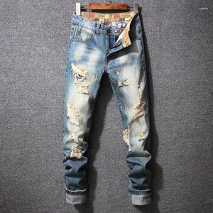 Jeans masculin 2024 hommes empilés de la jambe droite en haute rue déchirée vintage pantalon denim en détresse classique y2k punk slim fit pantalon hip hop