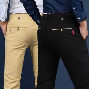 Jeans masculins 2024 Nouveaux pantalons décontractés coréens pantalon slim slim fit pantalon stretch de haute qualité Men L49