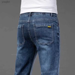 Jeans para hombres 2024 Summer Nuevos jeans delgados Winist elásticos sueltos de jeans casuales pantalones de marca de jeans plus 40 42l244