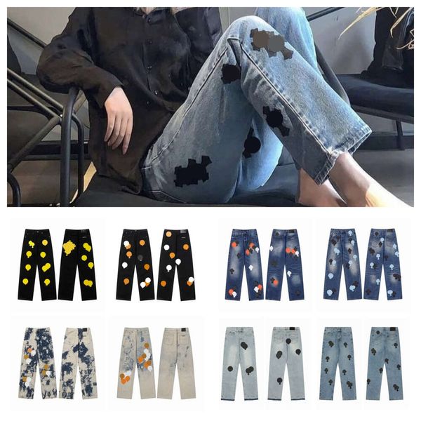 Jeans para hombres 23ss Nuevos jeans para hombres Diseñador Hacer pantalones rectos cromados lavados viejos Estampados de letras en forma de corazón Corazones de estilo largo Jeans morados