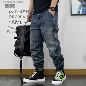 Jeans pour hommes Mode américaine Hip Hop Cargo Jeans Streetwear Skateboard Harem pantalon hommes vêtements japonais Harajuku Denim pantalons décontractés mâle L240313