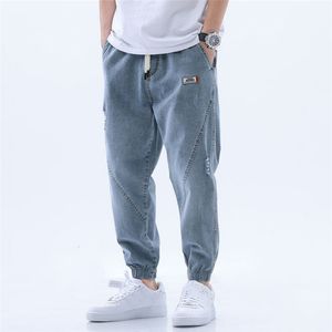 Heren jeans aankomst mode jeans mannen casual harem broek lente herfst elastische taille comfort losse broek mannelijk gewassen denim broek 230313