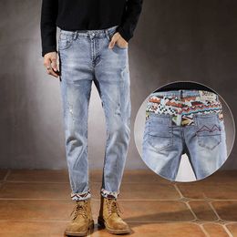 Jeans masculin automne hommes skinny broderie américaine européenne extension de trou de trou de trou de trou de dim