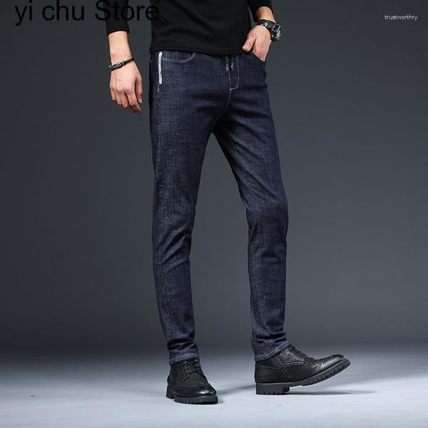 Jeans para hombres Black Skinny Men Slim Fit Cintura elástica Denim para Corea Estilo Lápiz Pantalones Primavera Verano