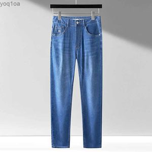 Heren jeans wenkbrauw jeans voor mannen 2024 lyocell katoenbedrijf casual jeans heren medium rechte solide kleur casual geschikt voor herenpantsl2404