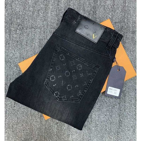 Jeans pour hommes Pantalons décontractés Marque de luxe Designer High Street Jean droit Hommes Jeans bleu lavé Big Hole Zipper Biker Pantalon Pantalon noir 29-40 # 6617