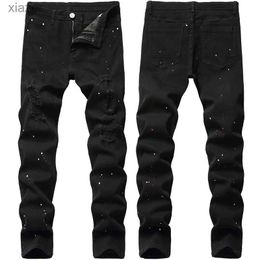 Jeans en jean masculin en jean en denim avec des trous élastiques adaptés au pantalon de dentelle de design noir masculin nouveau quatre saisons plus sizewx