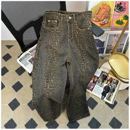 Pantalons de denim en jean pour hommes printemps automne léopard Male Retro Street Cowboy pantalon droit des poches lâches décontractées