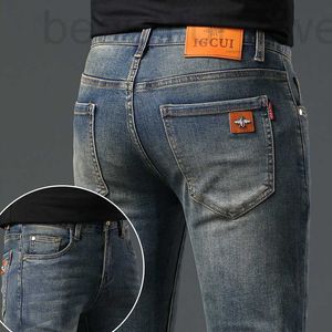 Heren jeans ontwerper 2023 herfst en winter nieuw Europees high -end voor elastische slanke fit kleine rechte mouw eenvoudige veelzijdige casual broek gk6q