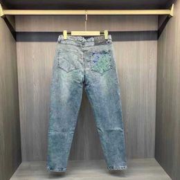 Jeans voor heren designer 2023 herfst/winter trendy borduurwerk oude bloem rechte pijpen sociale geest kerel slim fit veelzijdige crop-broek 5LGW XN1V