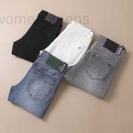 Jeans pour hommes Designer 2023 Nouveaux jeans pour hommes Mode Tripp Pantalon Noir Slim Streyouth Tendance 127U