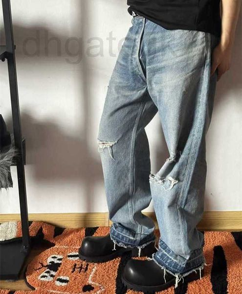 Diseñador de jeans para hombres 2023 Primavera / Verano L Red Red Nuevo producto Cuchillo Corte Lavado con agua Dañado High Street y pantalones casuales para mujeres MOTB