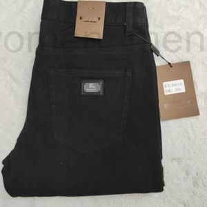 Heren jeans ontwerper 2024 zwarte jeans lente en herfst nieuwe teller veelzijdige hoogwaardige slijtvaste elastische slanke fit modieuze Aziatische maat 28-42