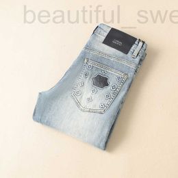 Diseñador de jeans masculinos 2024 Primavera/verano NUEVA MIDA MIDA MIDA LISTE PETROS PITANOS DE PARTA RECULTA PEQUEÑOS
