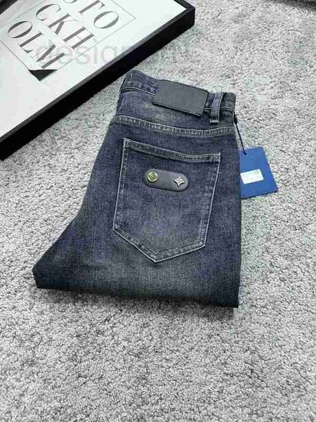 Jeans pour hommes Designer 23 Automne Classique Fleur Couleurs Hommes Suie Lavage Eau Slim Fit Haute Élastique Casual Jeans Hommes Pantalon Polyvalent WQOB