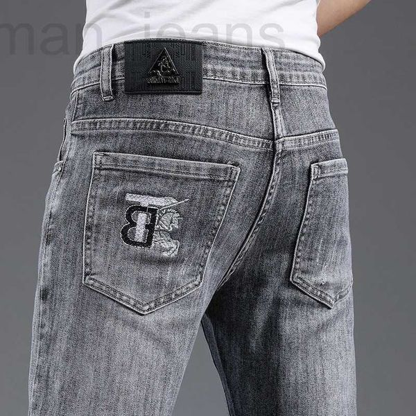 Diseñador de jeans para hombres 8A Top Original B urberry Pantalones cortos y pantalones tienda en línea Primavera Nuevo algodón Versión coreana Slim Fit Marca Smoky Grey Bordado