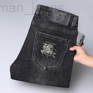 Jeans para hombres diseñador Otoño e invierno pantalones para hombre gruesos bordados slim fit casual pantalones de negocios tendencia elástica hombres pantalones de mezclilla 2R36