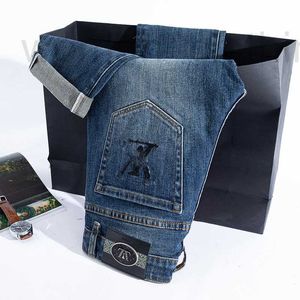 Jeans pour hommes Designer Automne et hiver Nouveaux vêtements pour hommes Jeans Lavage avancé Produit européen Élastique pour hommes Coupe ajustée Petit tube droit Denim Pantalon long YRGT