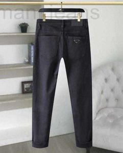 Jeans pour hommes Designer Automne Designer Mens Design Luxe Mode Casual Élastique Slim-fit Pantalons de haute qualité Célèbre Marque Zipper Slim Skinny Pantalon Hip Hop Denim UUTB
