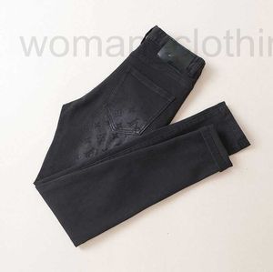 Designer en jeans masculin automne nouveau noir imprimé slim slim small small jambe pour hommes minceurs polyvalents pour hommes pantalon de jambe droite b45n