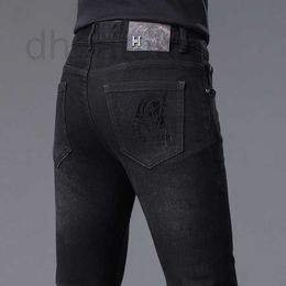 Jeans pour hommes Marque de créateur 2023 Automne Épais Boutique Slim Fit Pieds Élastique Casual Mode Hong Kong Edition H-marque H6NA