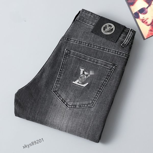 Jeans pour hommes designer Chao marque jeans bleu clair printemps pour hommes Slim petite broderie droite pantalons décontractés extensibles 28-42