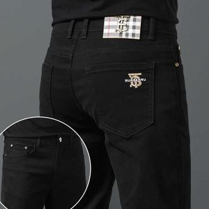 Designer de jeans pour hommes Designer brodé casual jeans noir pur pantalon slim pour hommes automne et hiver nouveau 4RGL PFO9