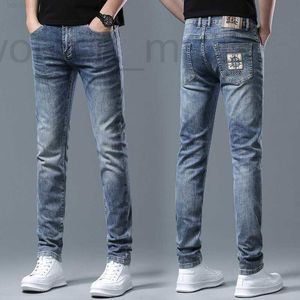Jeans pour hommes Designer Loisirs pour hommes Light Luxury Édition coréenne Mince Pieds élastiques Slim Fit Hommes Vêtements M8O5